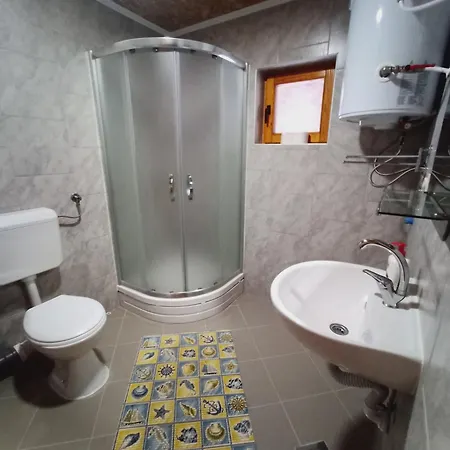 Chalet Vikendica Luna *